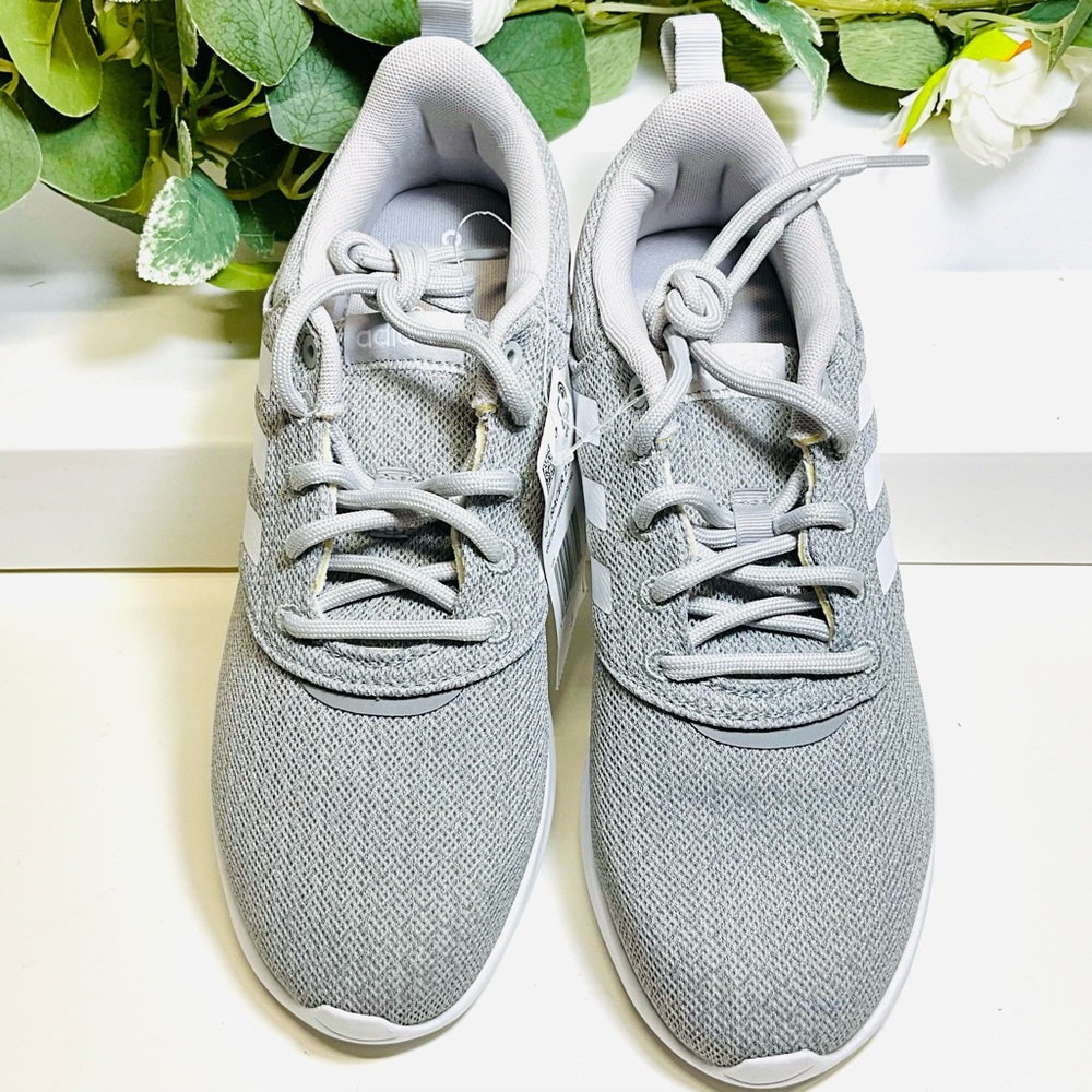 adidas Qt Racer 2.0 Womens gray Shoes 8M